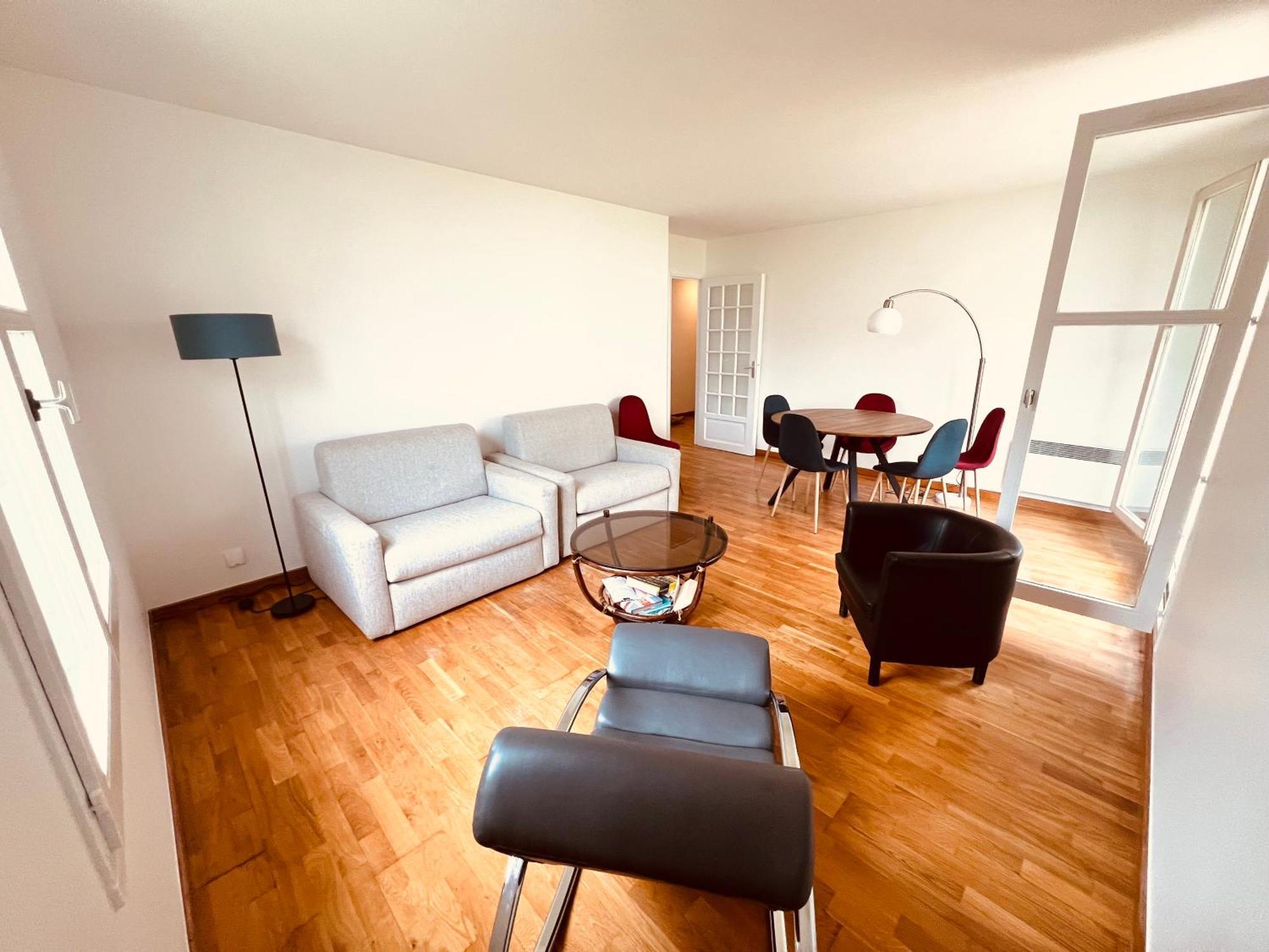 Appartement Standing Avec Jardin, 4 Personnes, Strategiquement Situe Mantes-la-Jolie Exterior foto